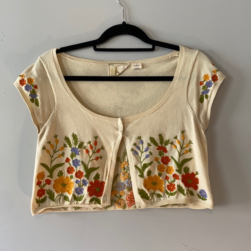 vintage garden embroidered cardigan crop top